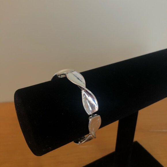 🔴 🎉HP🎉 Silver-Plated Elastic Bracelet - Picture 1 of 5